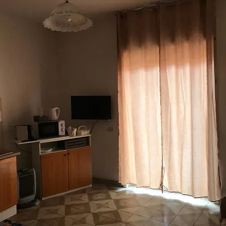 Easy Apartment *
